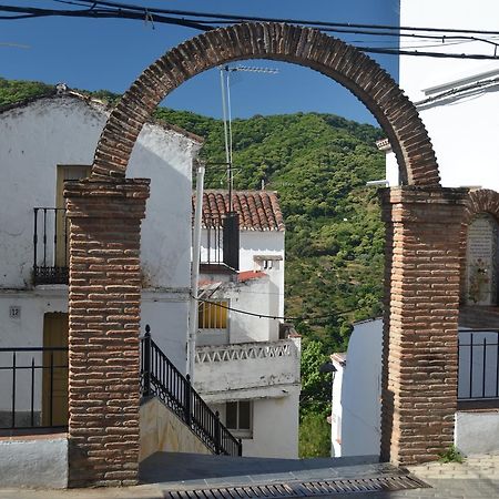 Vila Casa La Puente Jubrique Exteriér fotografie